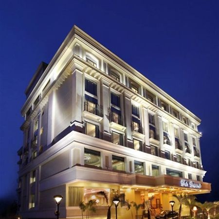 Hotel Tuli Imperial à Nagpur Extérieur photo
