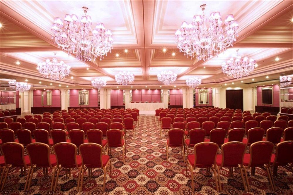 Hotel Tuli Imperial à Nagpur Extérieur photo