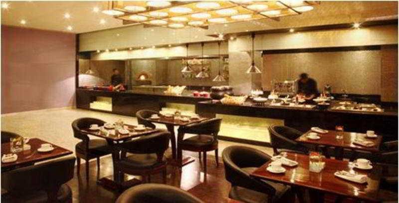 Hotel Tuli Imperial à Nagpur Extérieur photo