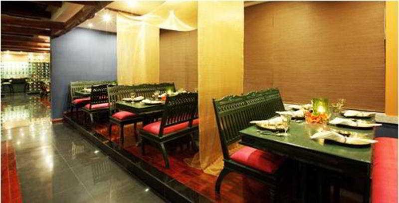 Hotel Tuli Imperial à Nagpur Extérieur photo